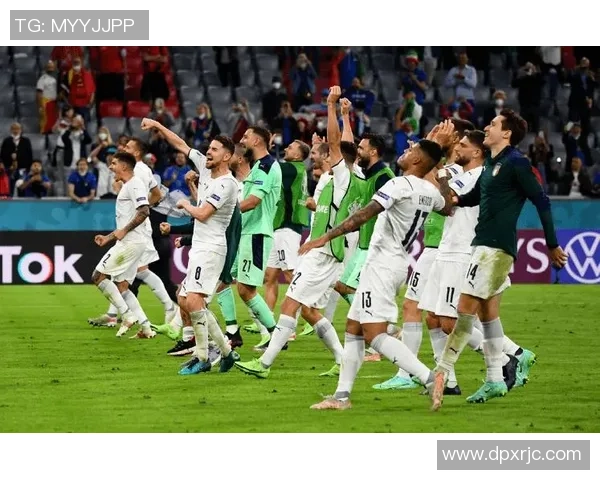 颠覆意大利足球明星的传奇人生与荣耀之路探索