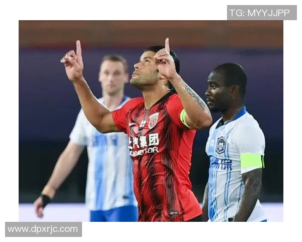 杭州足球队以97分领跑杯赛积分榜展现强劲实力和夺冠希望