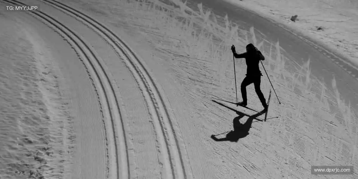 👟潮流单品,让运动成为时尚符号!